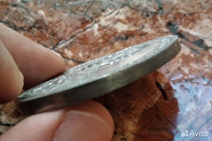 Настольная медаль 