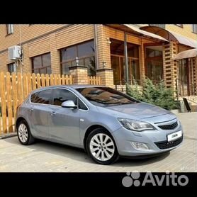 Opel Astra 1.4 МТ, 2011, 195 000 км