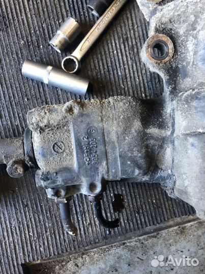 Рулевой редуктор Ford Maverick 1