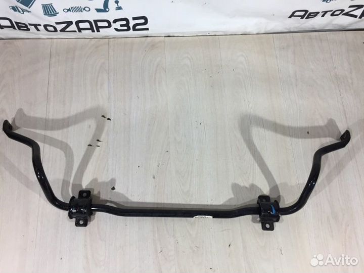 Стабилизатор передний Ford Focus CB sida 2010