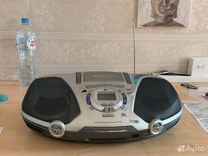 CD проигрыватель LG (+кассеты)