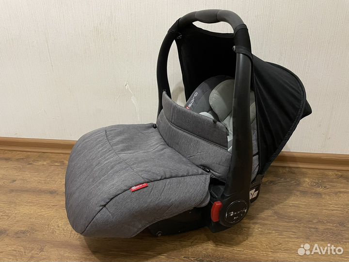 Детское авто кресло от 0 до 13 кг