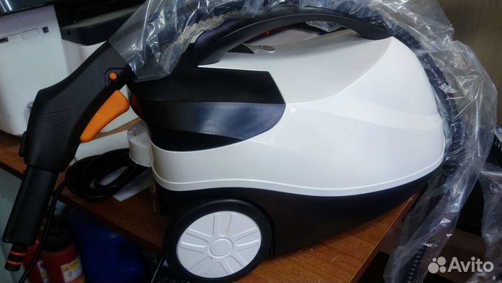 Пароочиститель BDR-2300-R