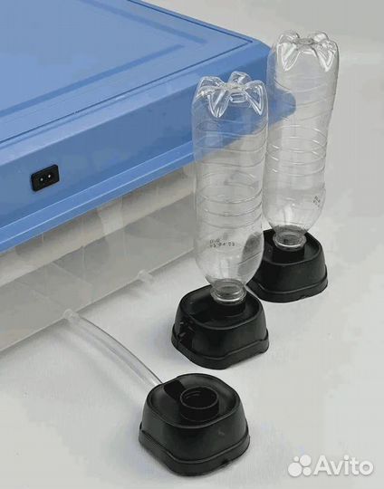 Инкубатор для яиц автоматический. На 64 яйца