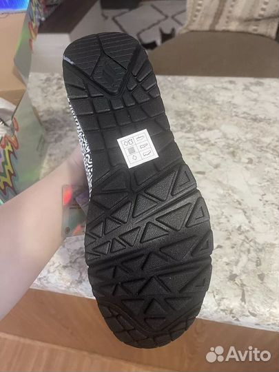 Skechers Uno Jen Stark Оригинал