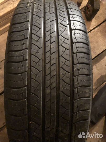Michelin Latitude Tour 225/65 R17 102T