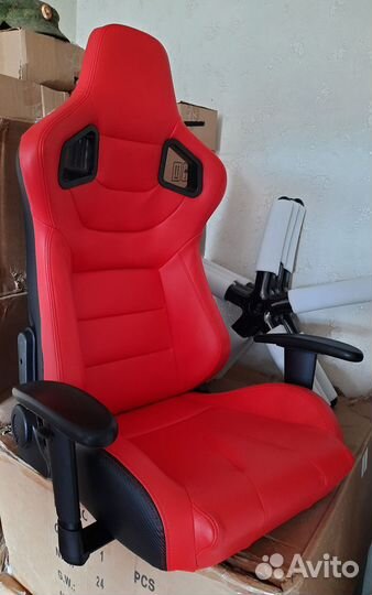 Компьютерное кресло полуковш