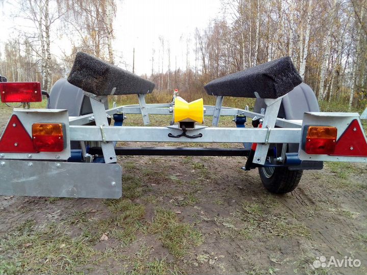 Лодочный прицеп для лодки до 4,7м