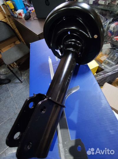 Амортизаторы передние Logan 2 пр-во Mando Корея