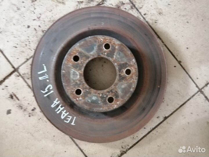 Тормозной диск Nissan Teana J32 VQ25DE 2012