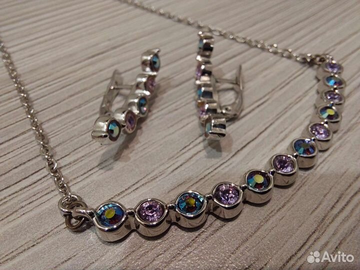 Сваровски. Украшение. Колье и серьги