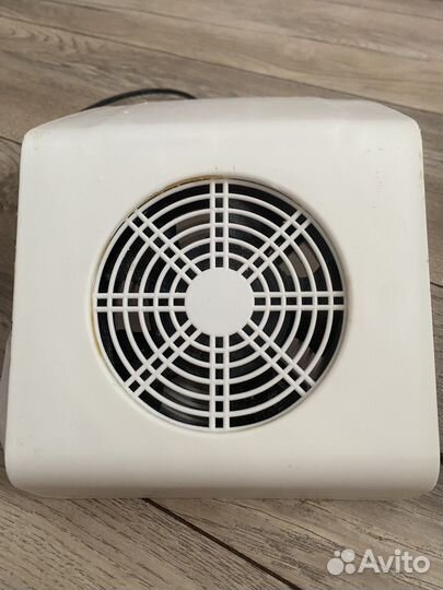 Пылесос для маникюра