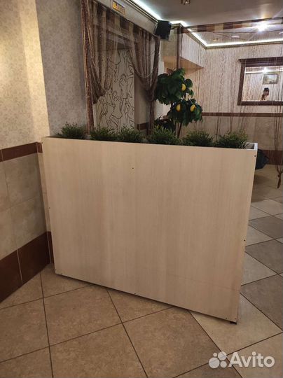 Мебельная перегородка IKEA для зонирования