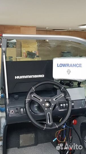 Установка эхолота Humminbird solix 15