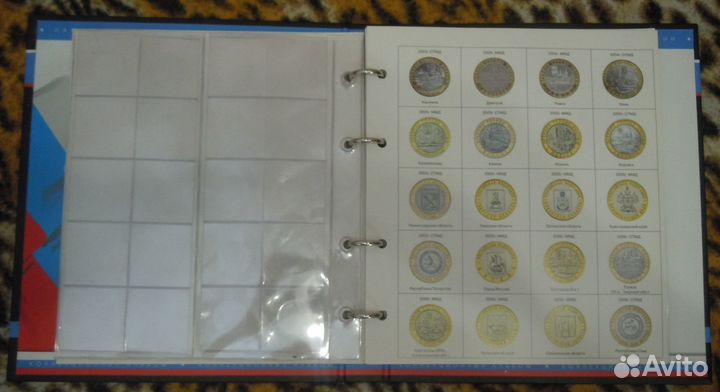 Альбом для монет. 2 шт. б/у