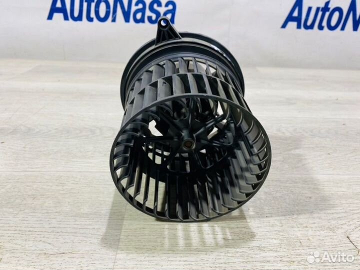 Моторчик отопителя Ford Fusion хэтчбэк 1.4 fxja
