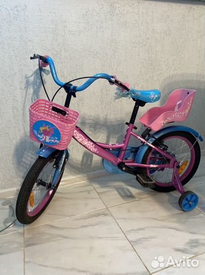 Велосипед для девочки 4-7 лет