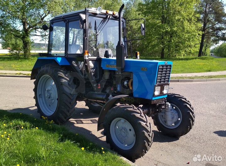 Водитель механизатор на трактор