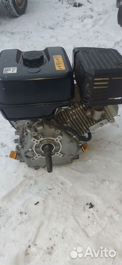 Двигатель бензиновый 4 х тактный