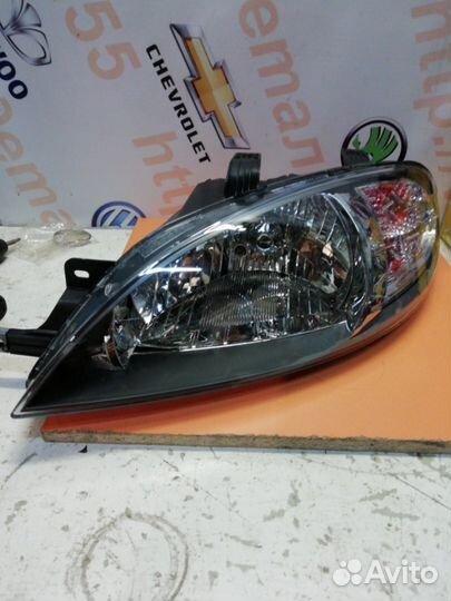 Фары новые Chevrolet Lacetti хэтчбек