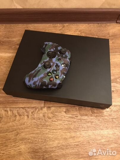 Игровая консоль xbox one X