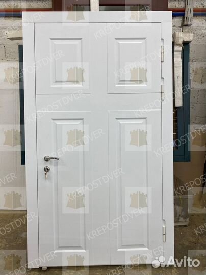 Дверь входная с терморазрывом и зеркалом