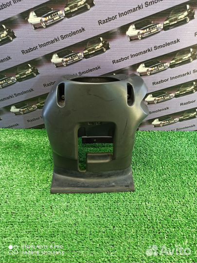 Кожух рулевой колонки Рено Лагуна 2