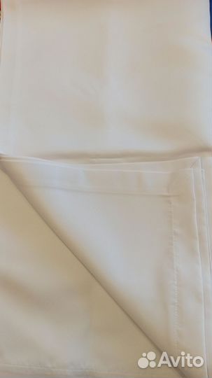 Белая Скатерть с салфетками на нг