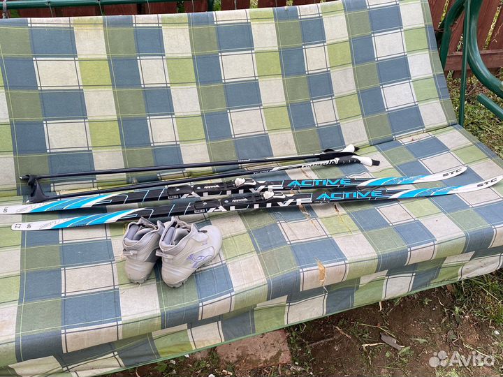 Беговые лыжи