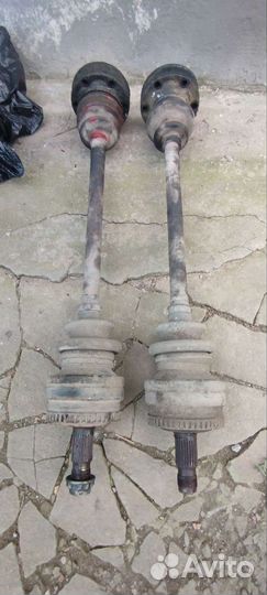 Задние привода на Мерседес 210 кузов