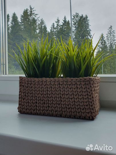 Вязаная корзина