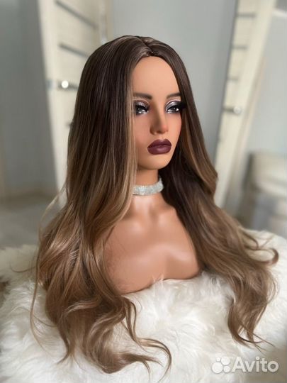 Парик длинный русый