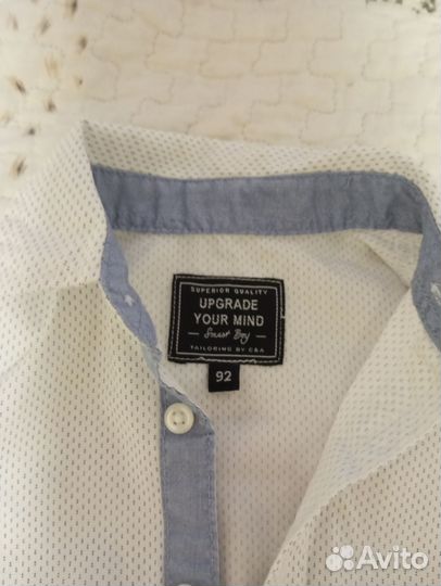 Рубашки и жилет на мальчика 92-98 размер
