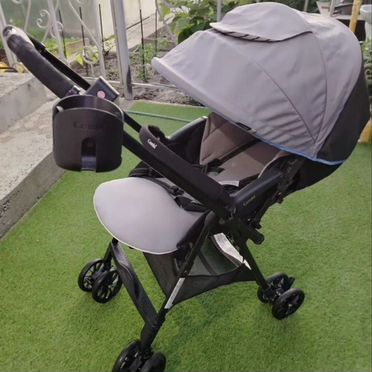 Прогулочная коляска Combi