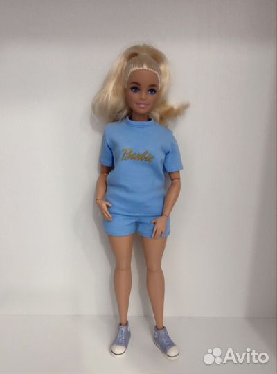 Барби гибрид на теле экстры нюд