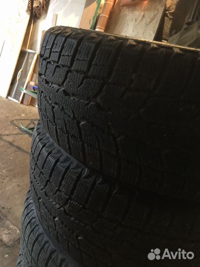 Зимняя резина 205 55 R16 липучка с дисками
