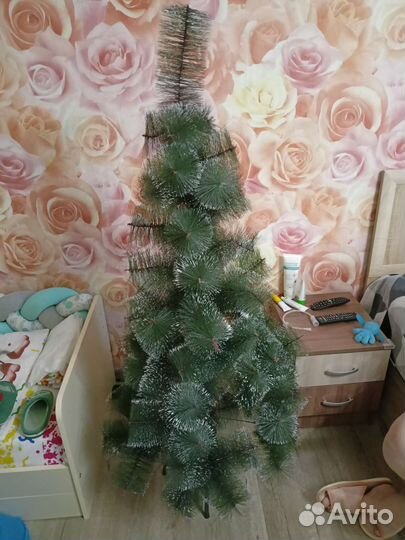 Сосна искусственная
