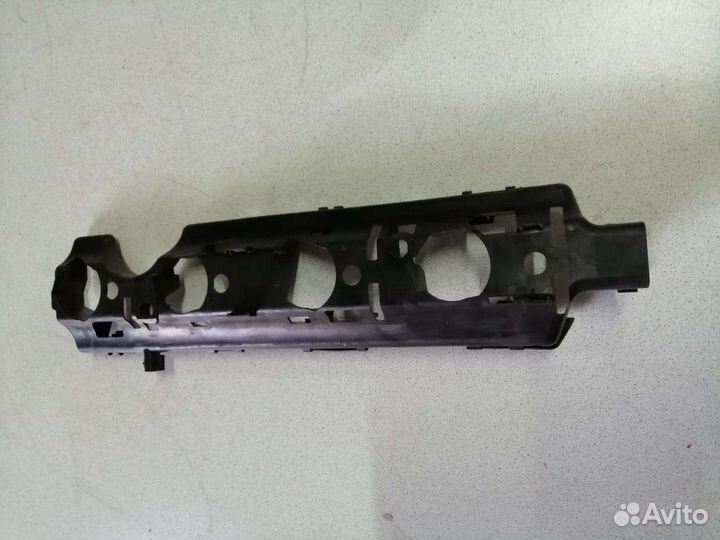 Площадка под модуль зажигания VW Jetta 6 1.4л VAG