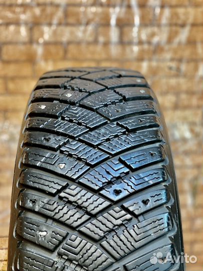 Goodyear Ultragrip Ice Arctic 185/65 R15