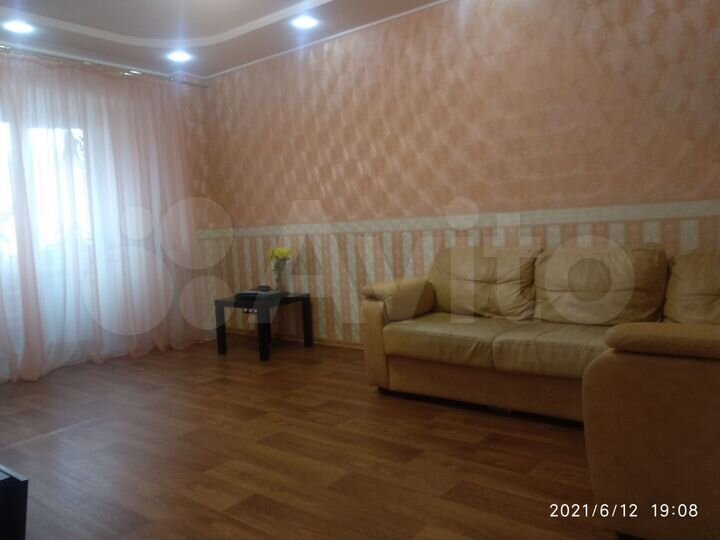 4-к. квартира, 76,8 м², 2/9 эт.