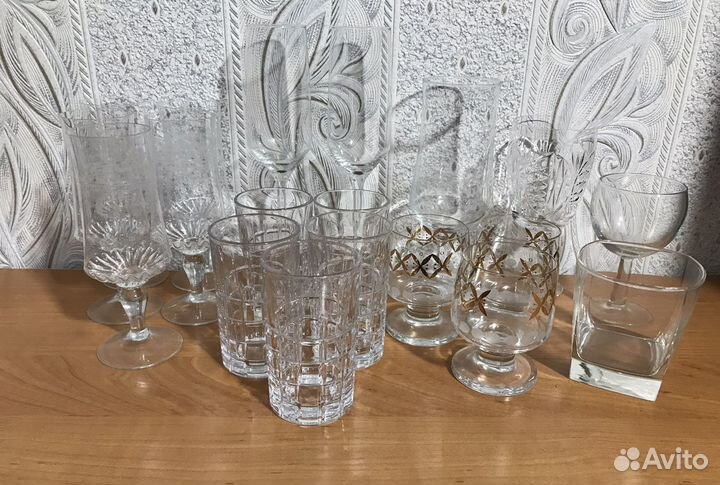 Фужеры, стаканы, бокалы, стопки