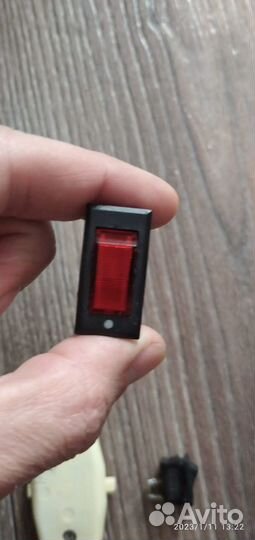 Выключатели разные, все б\у