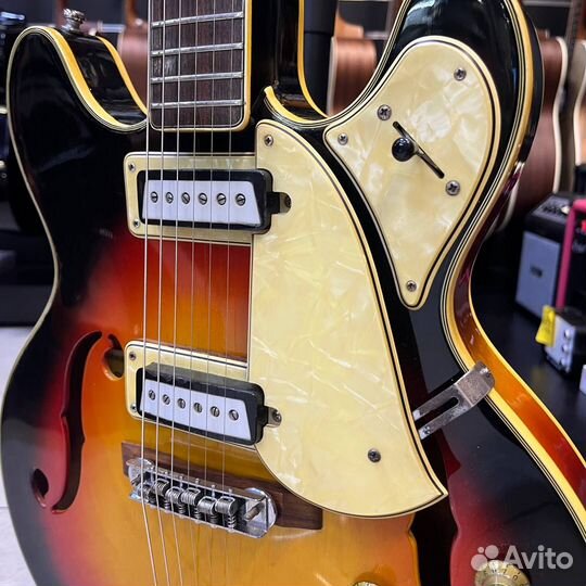 Полуакустическая электрогитара Aria Diamond 1202T