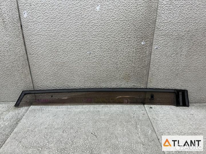 Ветровик задний левый toyota caldina