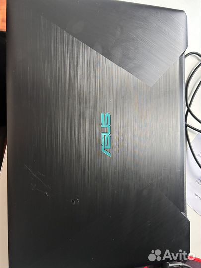 Игровой ноутбук asus F570Z