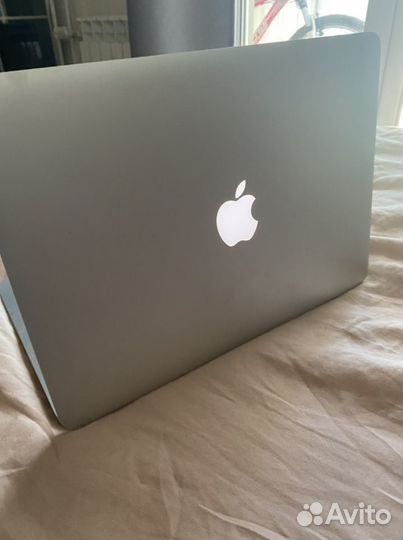 Apple MacBook Air