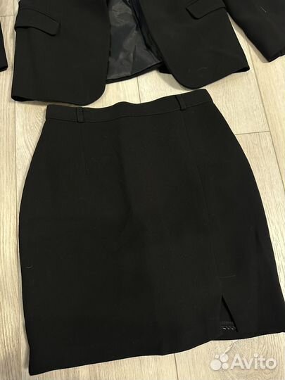 Винтажный женский костюм 2004г