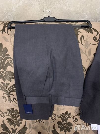 Костюм новый школьный серый 164