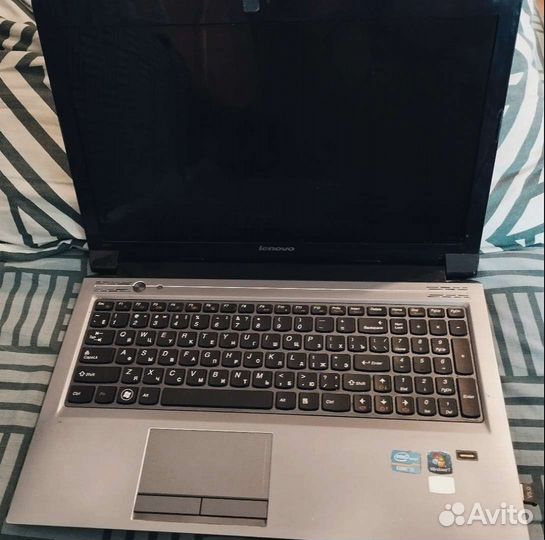 Ноутбук lenovo