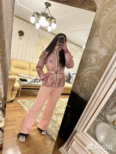 Горнолыжный костюм куртка брюки кофта 42-44